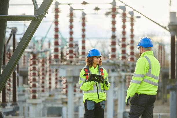 Best Commercial Electrician Services  in Pheasant Run, OH